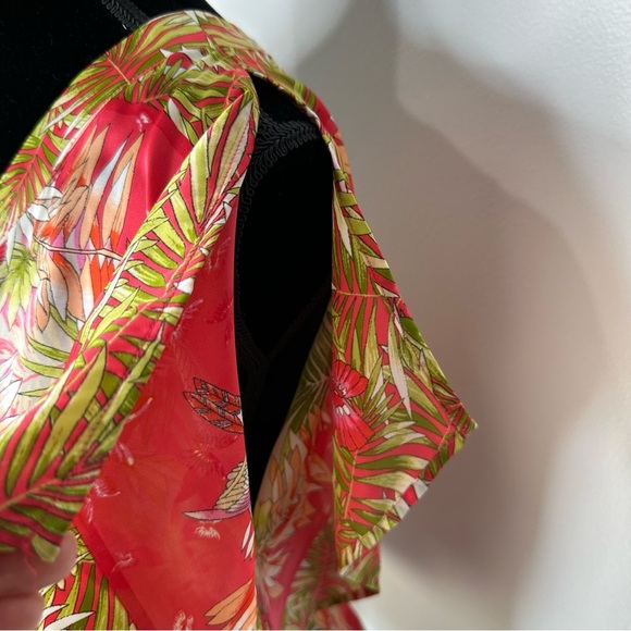 Cache Vibrant Floral One-Shoulder Blouse Birds Butterfly Medium Satin - Picture 2 of 13